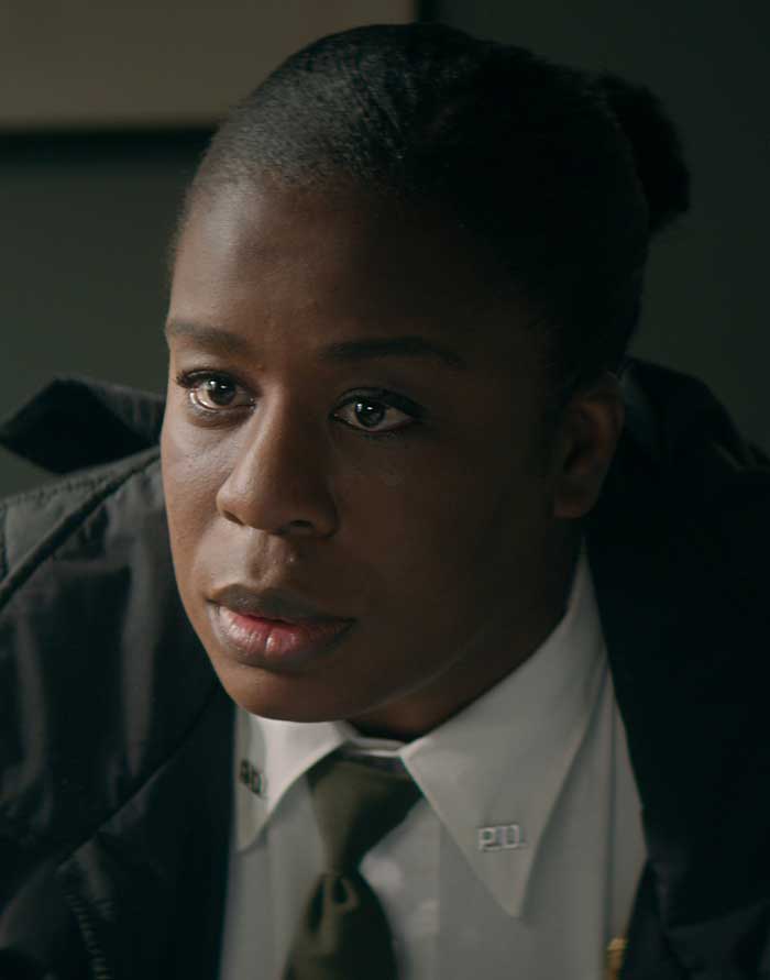 Uzo Aduba Fuera de la ley