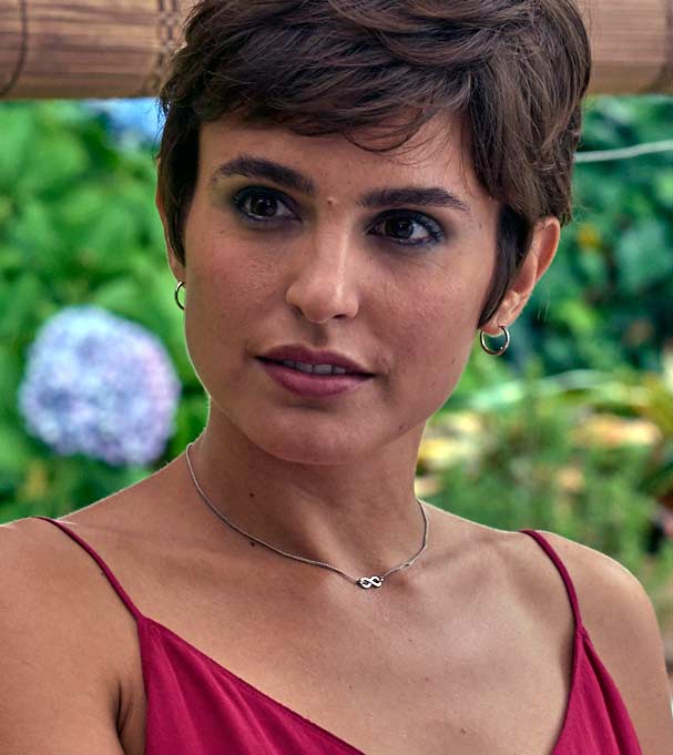 Verónica Echegui La niebla y la doncella