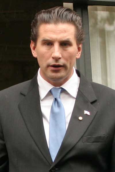 William Baldwin Sobrepasando el límite