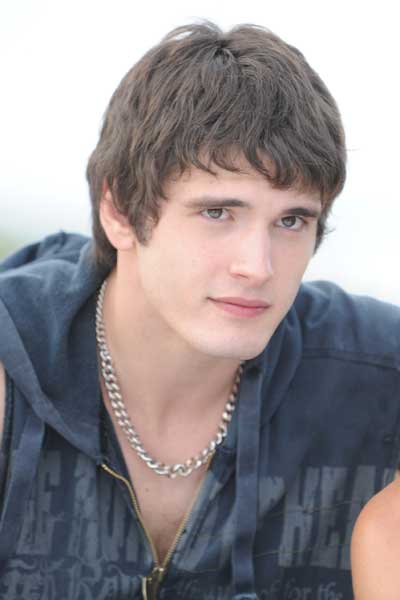 Yon González Mentiras y gordas