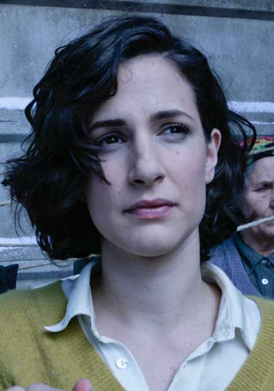 Zana Marjanovic En tierra de sangre y miel