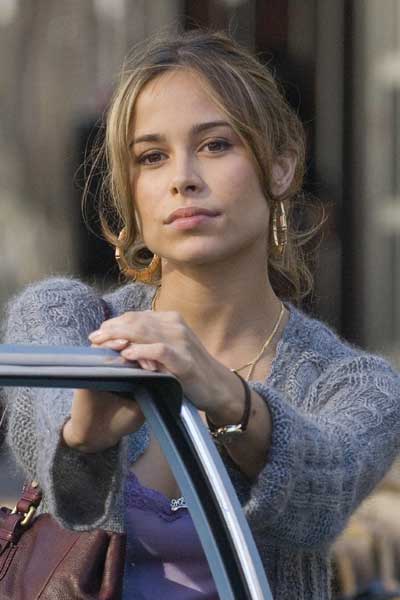 Zulay Henao Puños de asfalto