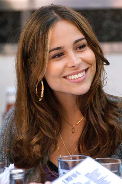 Zulay Henao Puños de asfalto