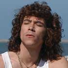 Óscar Jaenada protagoniza La vida abismal