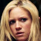 Brittany Snow en Clock Tower