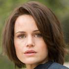 Carla Gugino ficha por Every Day