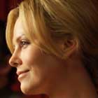 ¿Charlize Theron en "The dark knight rises"?