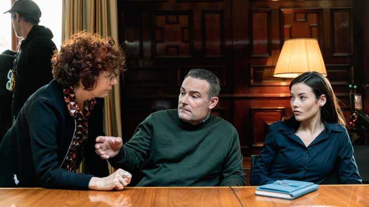 La directora Icíar Bollaín junto a los protagonistas de 'Soy Nevenka'