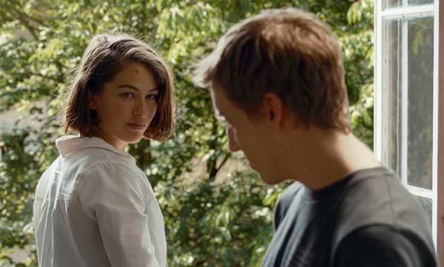 La chica y la araña