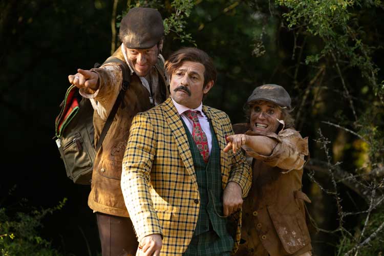 Campamento garra de oso