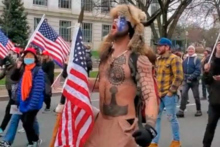 Capitolio vs. Capitolio