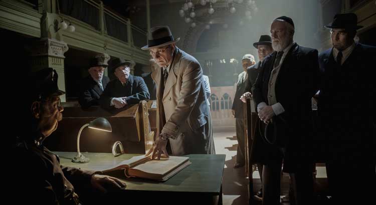 Never alone (Nunca más)