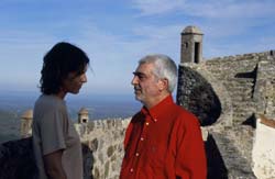 Uno de los dos no puede estar equivocado