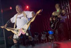 Tenacious D: Dando la nota
