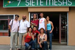 Siete mesas de billar francés