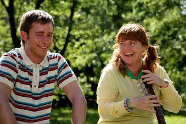 No me pidas que te bese porque te besaré