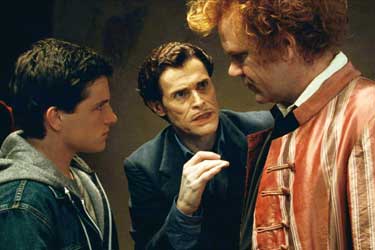 El circo de los extraños