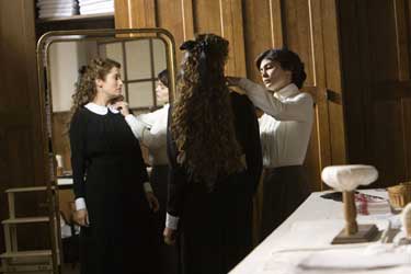 Coco, de la rebeldía a la leyenda de Chanel