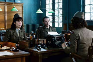 Espías en la sombra