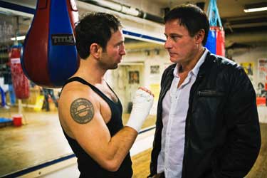 Millennium 2: La chica que soñaba con una cerilla y un bidón de gasolina