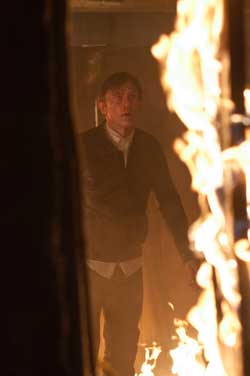 Detrás de las paredes