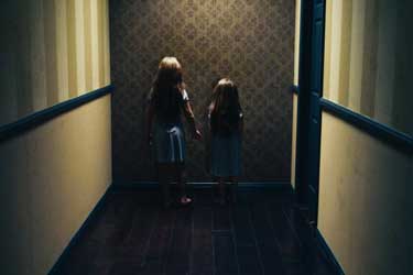 Detrás de las paredes