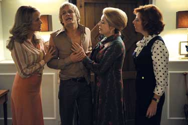 Potiche, mujeres al mujer