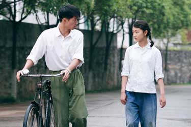 Amor bajo el espino blanco