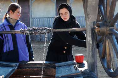 Más allá de las colinas