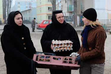 Más allá de las colinas