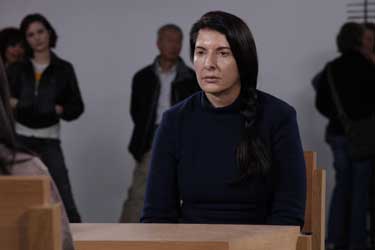 Marina Abramovic, la artista está presente
