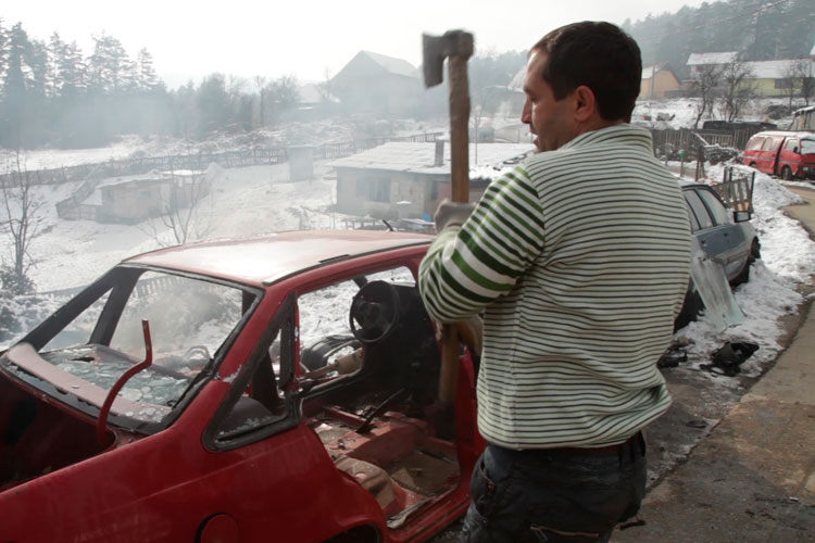La mujer del chatarrero