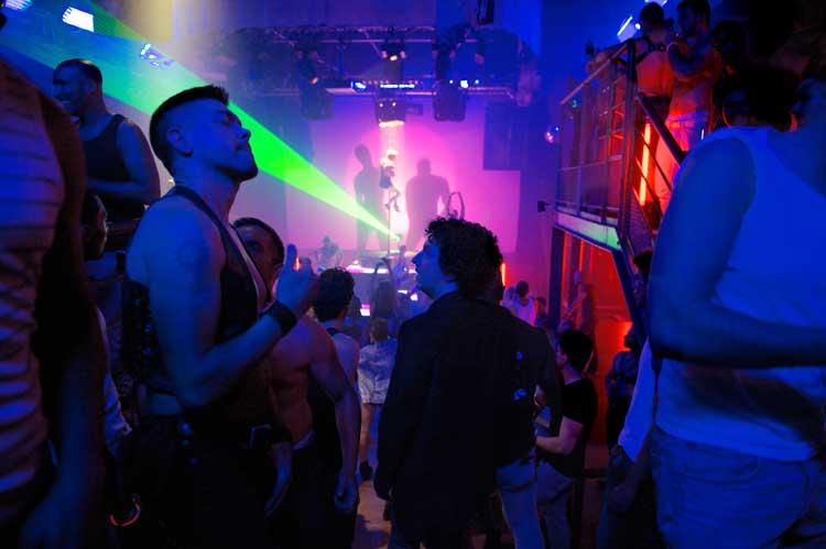 Guillaume y los chicos, ¡A la mesa!