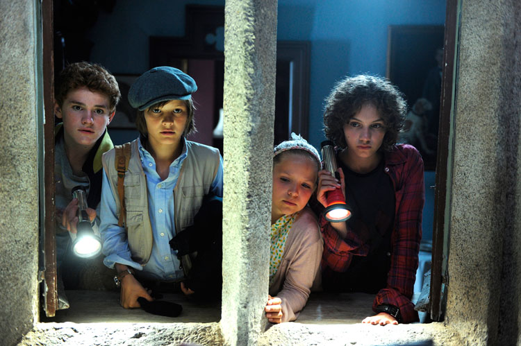 Los cinco y el misterio de la joya escondida