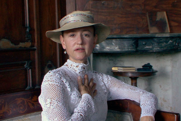 Michael H. Profesión: Director