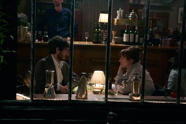 Los ojos amarillos de los cocodrilos