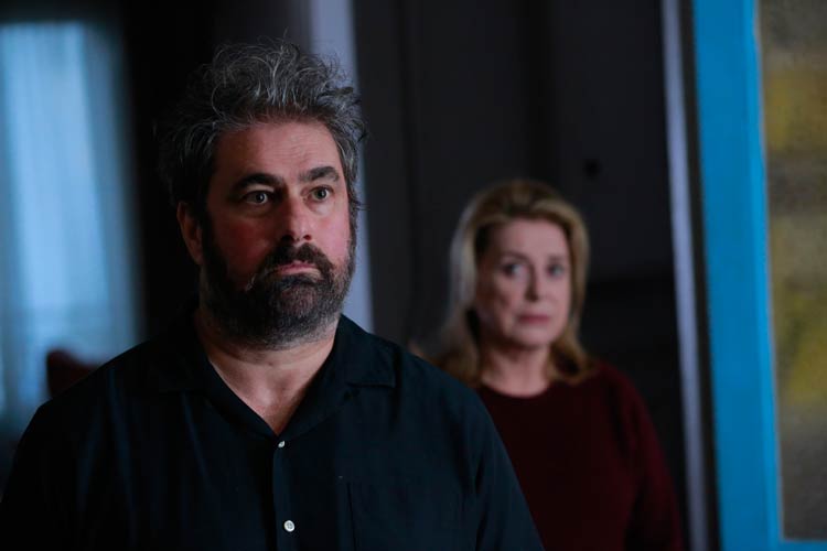 En un patio de París