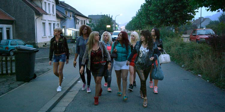 Mil noches, una boda