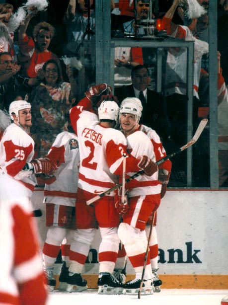 Red army foto de la película / 1 de 4