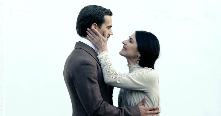 La luz con el tiempo dentro 