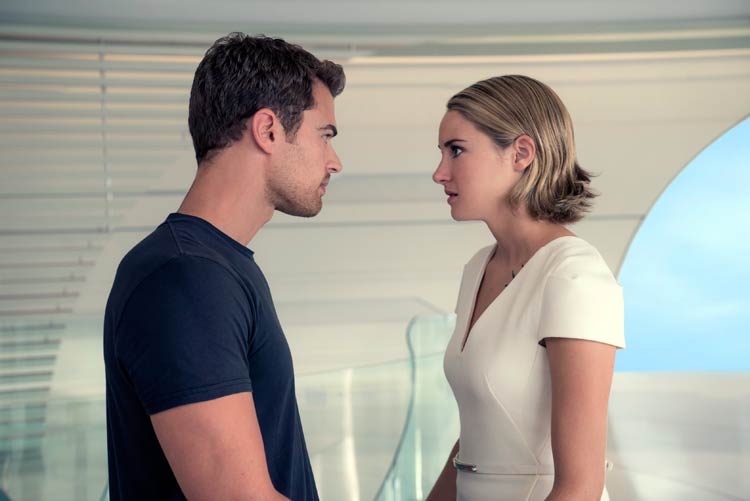 La serie divergente: Leal