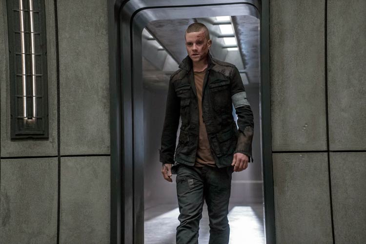 La serie divergente: Leal