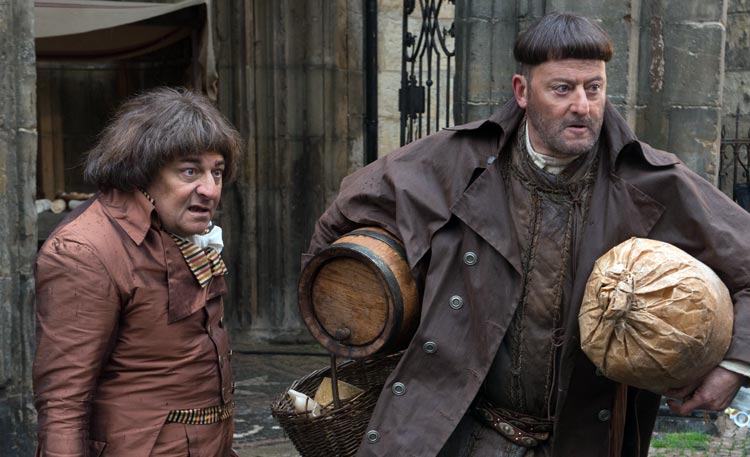 Los visitantes la lían (en la revolución francesa)