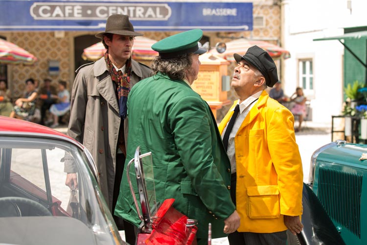 Benito Sansón y los taxis rojos