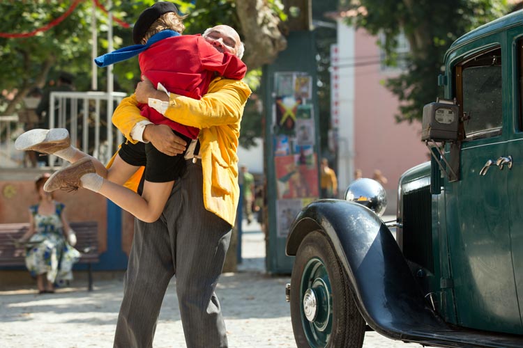 Benito Sansón y los taxis rojos