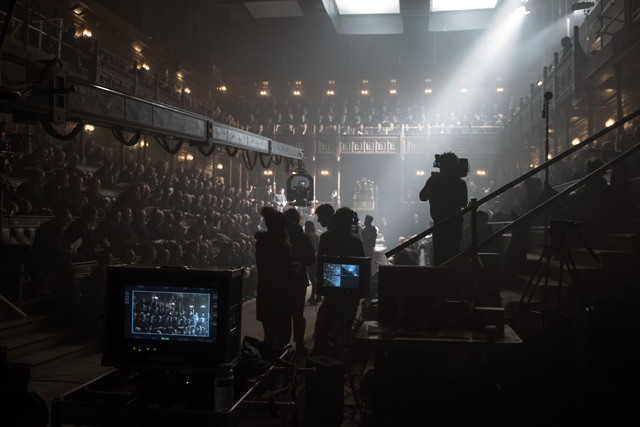 El instante más oscuro