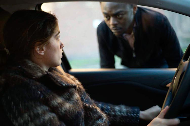 La chica desconocida