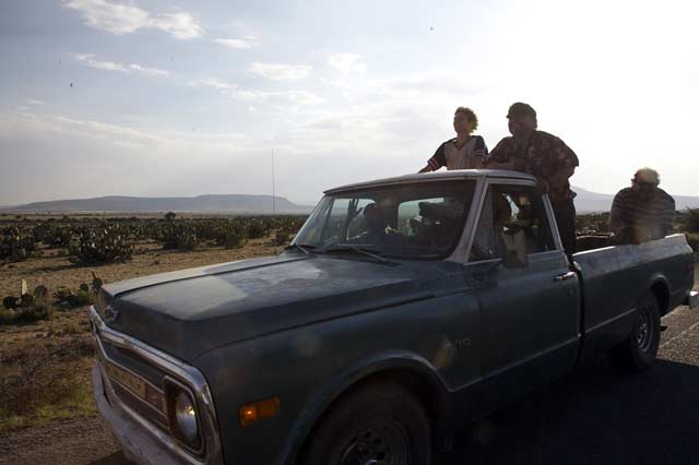 La delgada línea amarilla