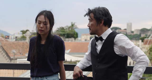 La cámara de Claire