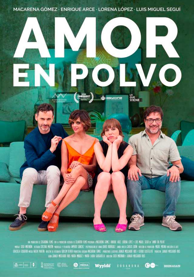 Amor en polvo - cartel